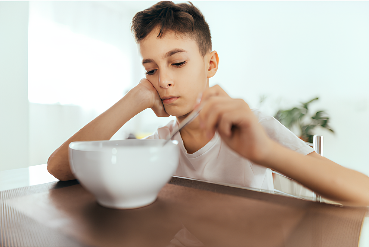 Banner da matéria Seu filho está comendo mal? 8 dicas para uma alimentação infantil saudável