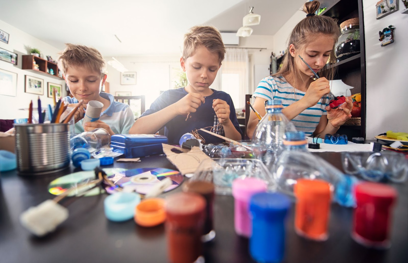 Banner da matéria Como escolher um brinquedo para criança de 8 anos: as 10 opções mais indicadas para essa fase