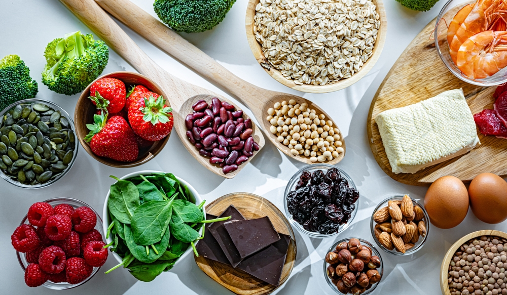 Banner da matéria Ferro, zinco e vitamina B12 na infância: por que esses nutrientes são tão importantes?